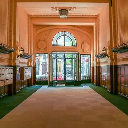 Standing Dans Un Ancien Palace 35m2 Emplacement Ideal Coeur Thermal Proche Opera Casino アパート ヴィシー